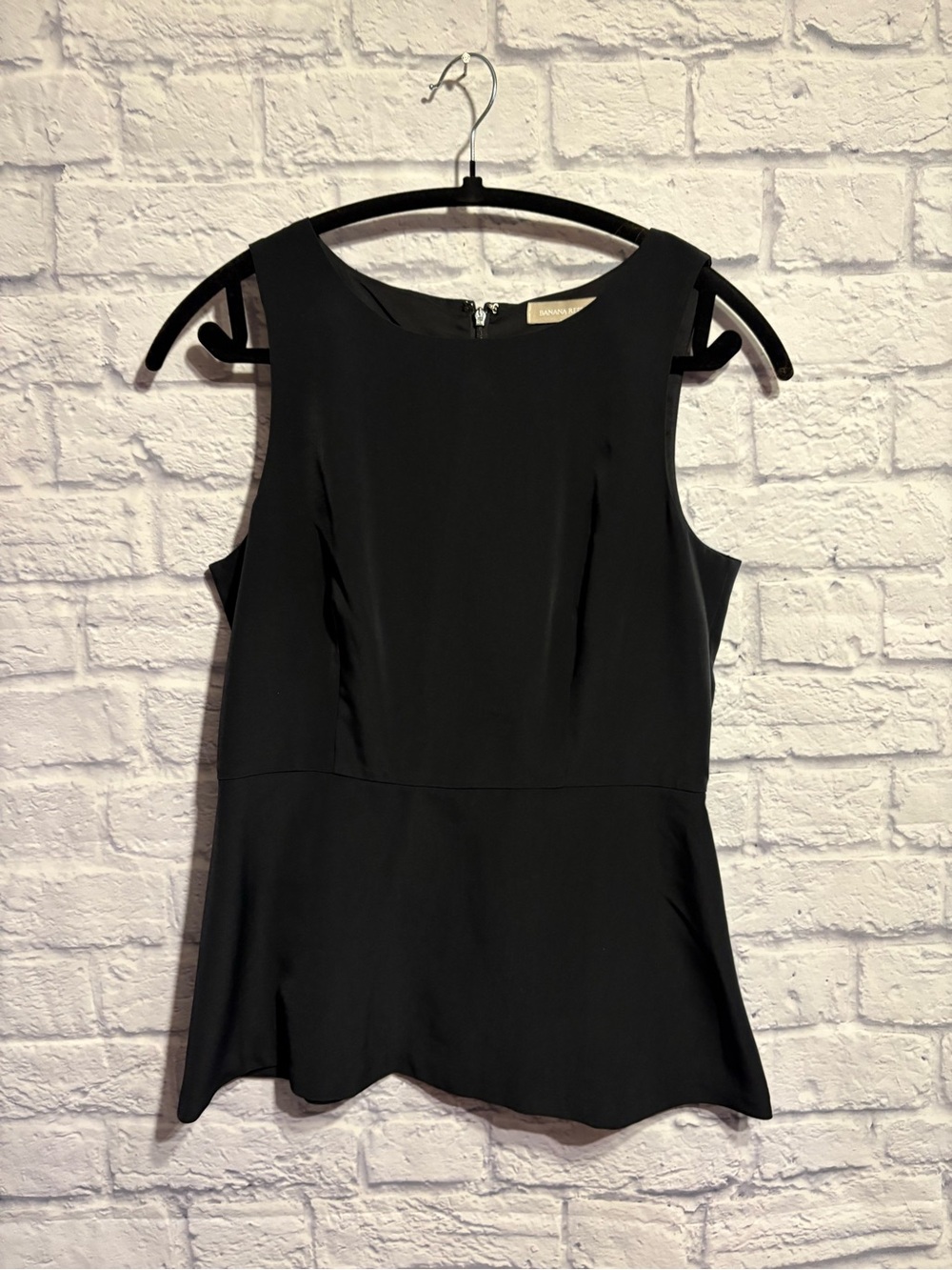 Banana Republic Black Sleeveless Peplum Top Size 6